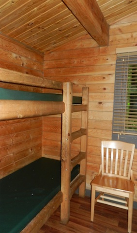 rustic cabin bunk beds