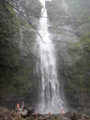 hike-to-falls
