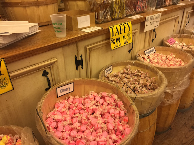 wall-drug-candy