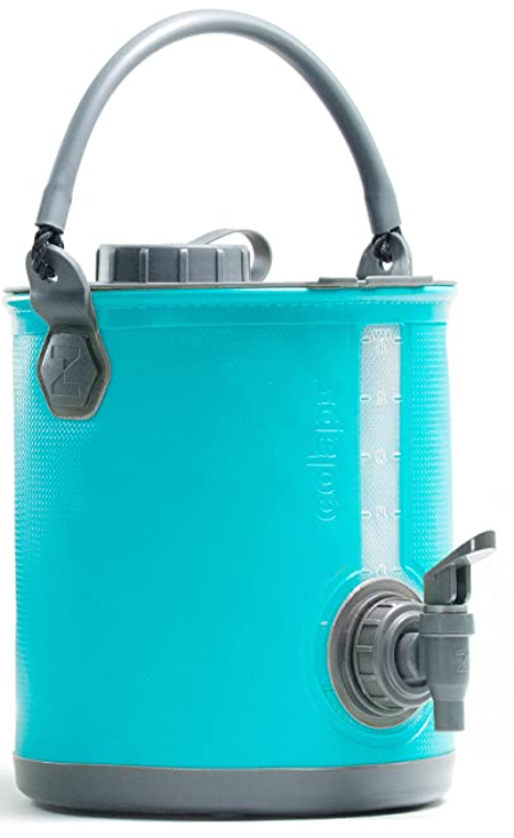 Collapsible water jug